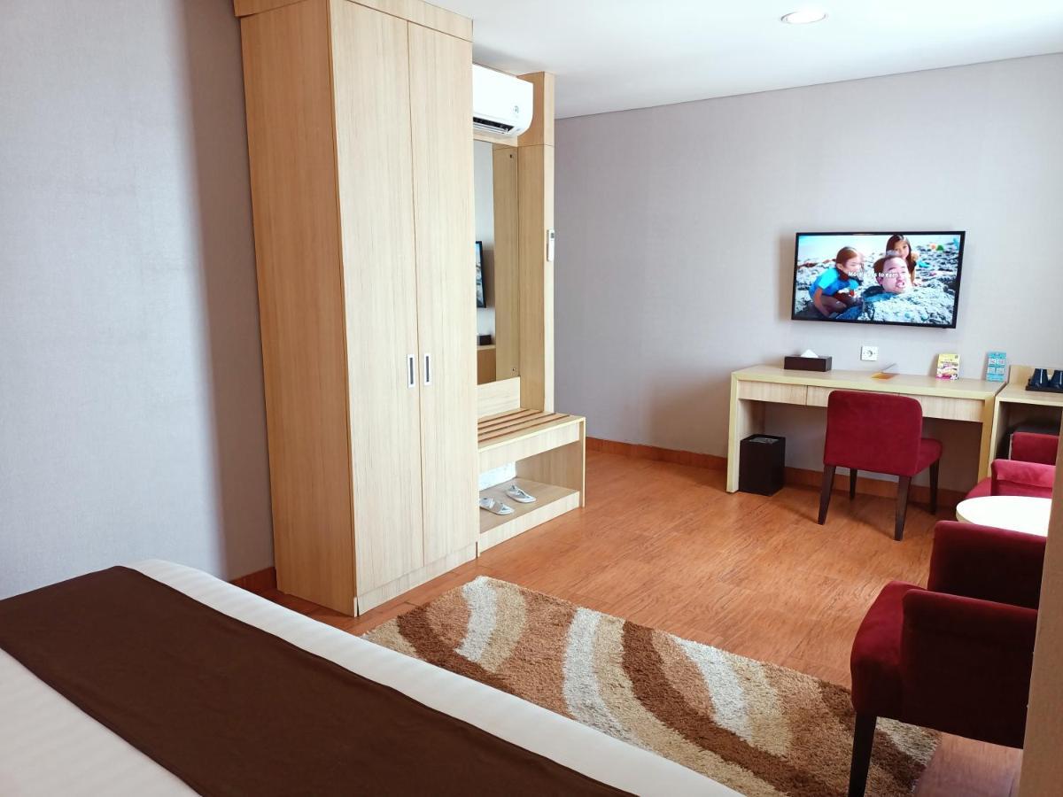 Days Hotel & Suites By Wyndham Jakarta Airport Tangerang Exteriör bild