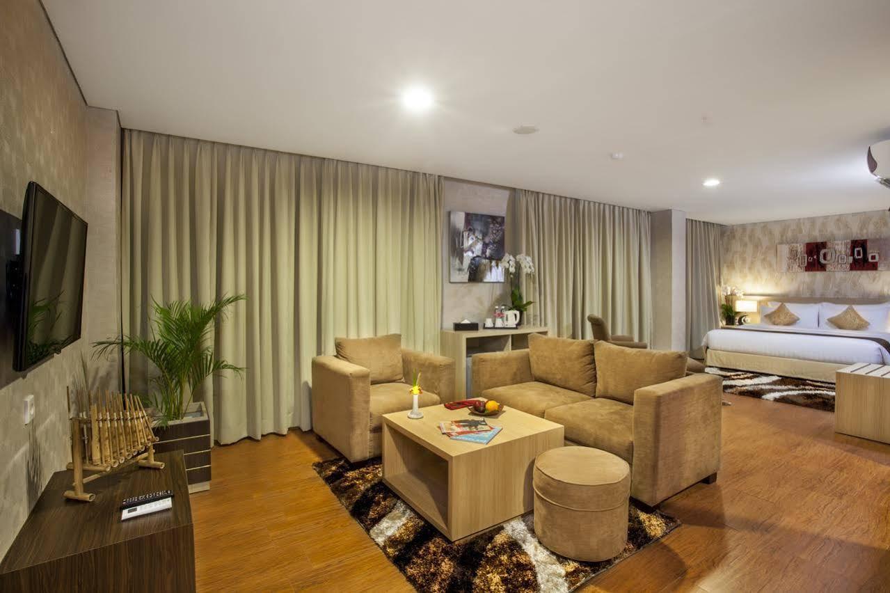 Days Hotel & Suites By Wyndham Jakarta Airport Tangerang Exteriör bild